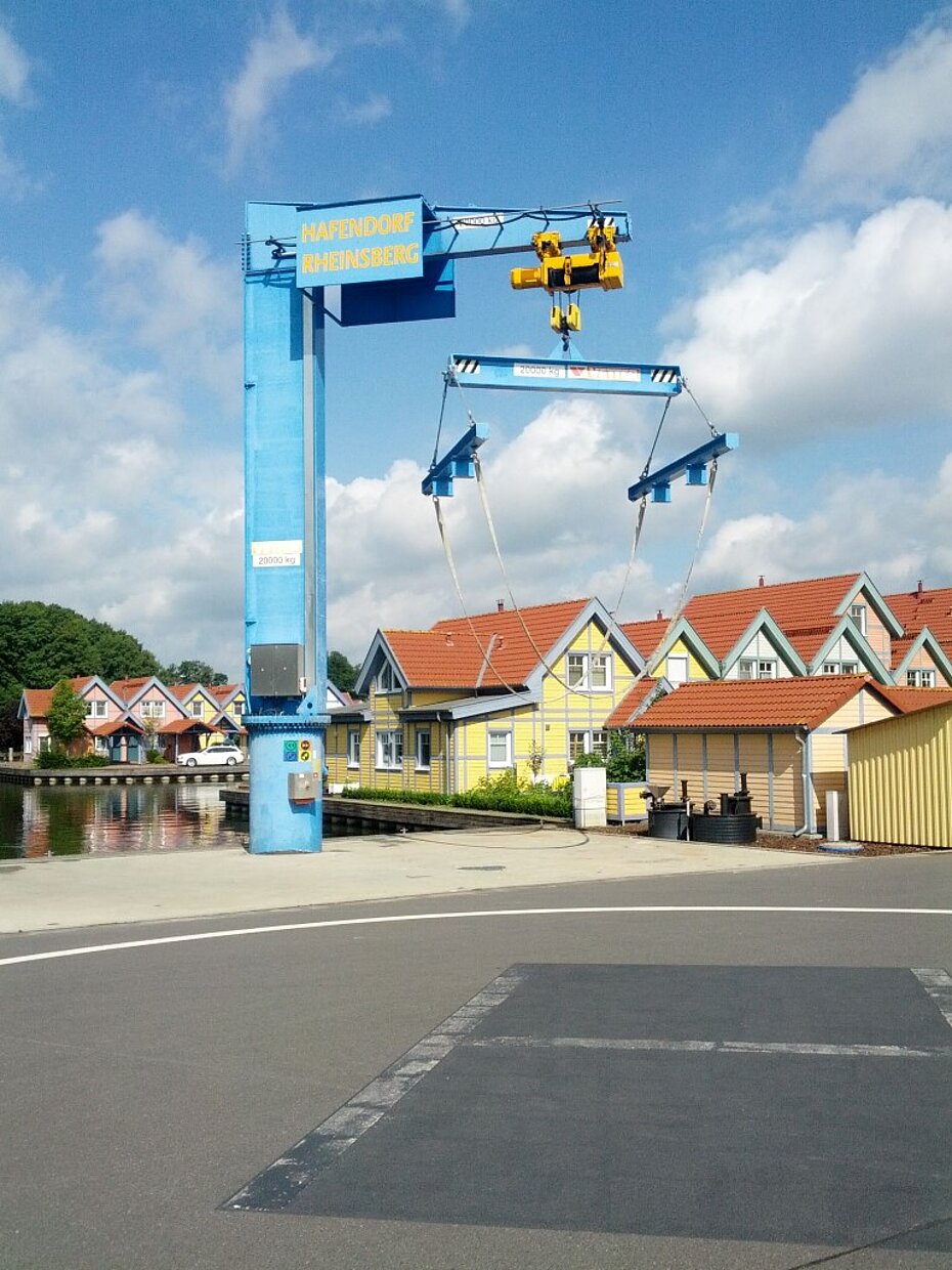 Maschine zum Heben von Lasten incl. Lastaufnahmemittel